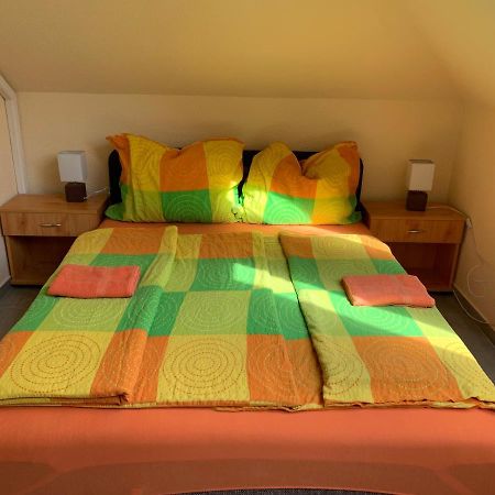 Balaton Kinizsi Apartman Siófok Exteriör bild