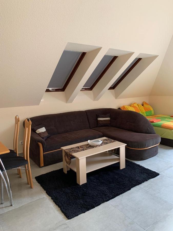Balaton Kinizsi Apartman Siófok Exteriör bild