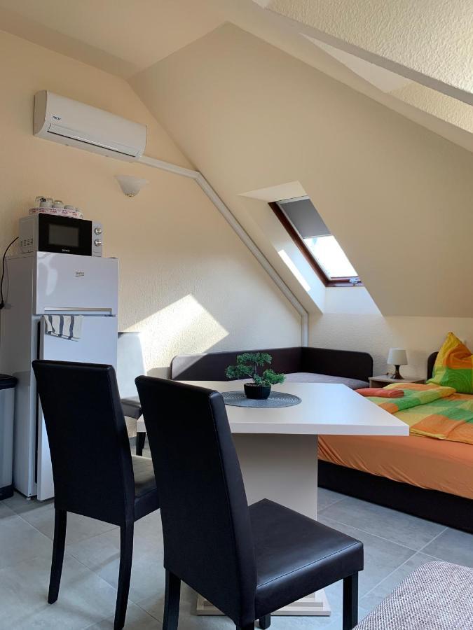 Balaton Kinizsi Apartman Siófok Exteriör bild