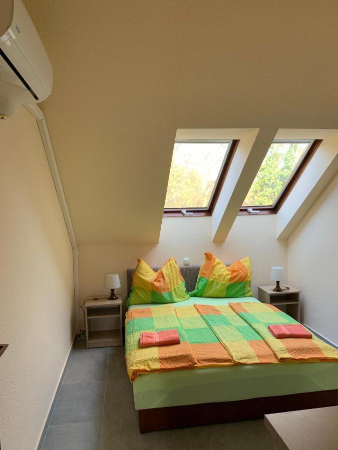 Balaton Kinizsi Apartman Siófok Exteriör bild