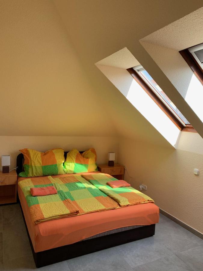 Balaton Kinizsi Apartman Siófok Exteriör bild