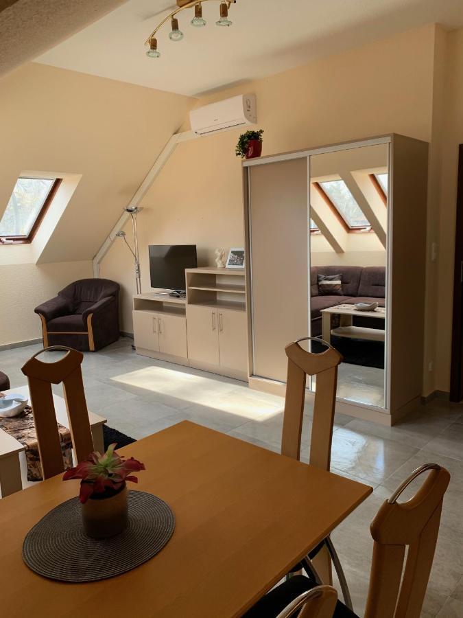 Balaton Kinizsi Apartman Siófok Exteriör bild