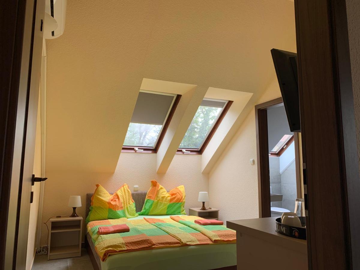 Balaton Kinizsi Apartman Siófok Exteriör bild