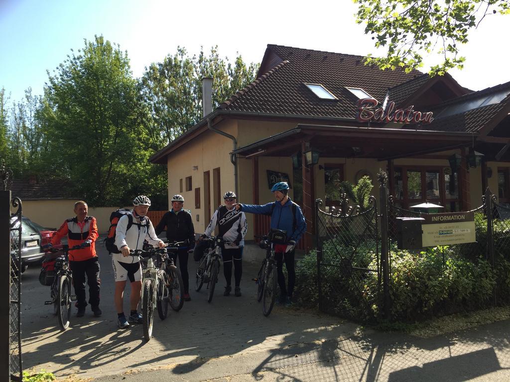 Balaton Kinizsi Apartman Siófok Exteriör bild
