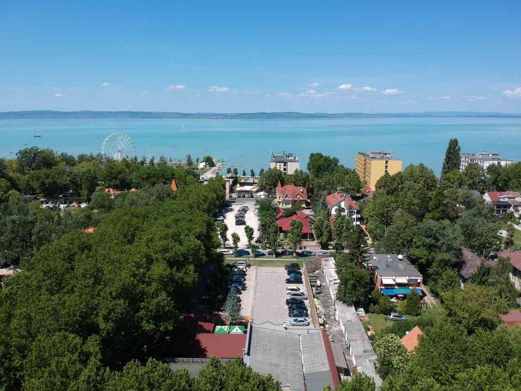 Balaton Kinizsi Apartman Siófok Exteriör bild