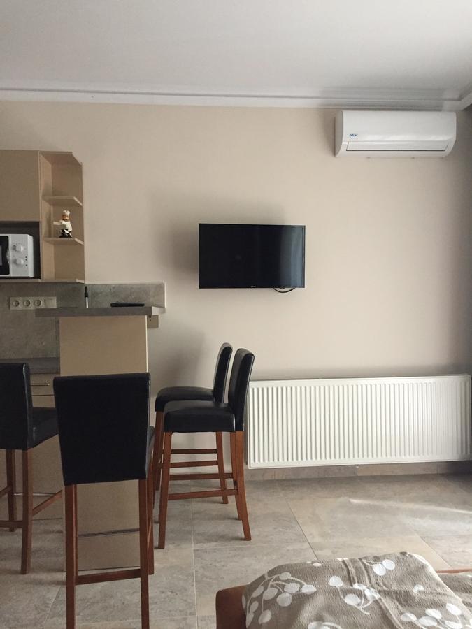 Balaton Kinizsi Apartman Siófok Exteriör bild