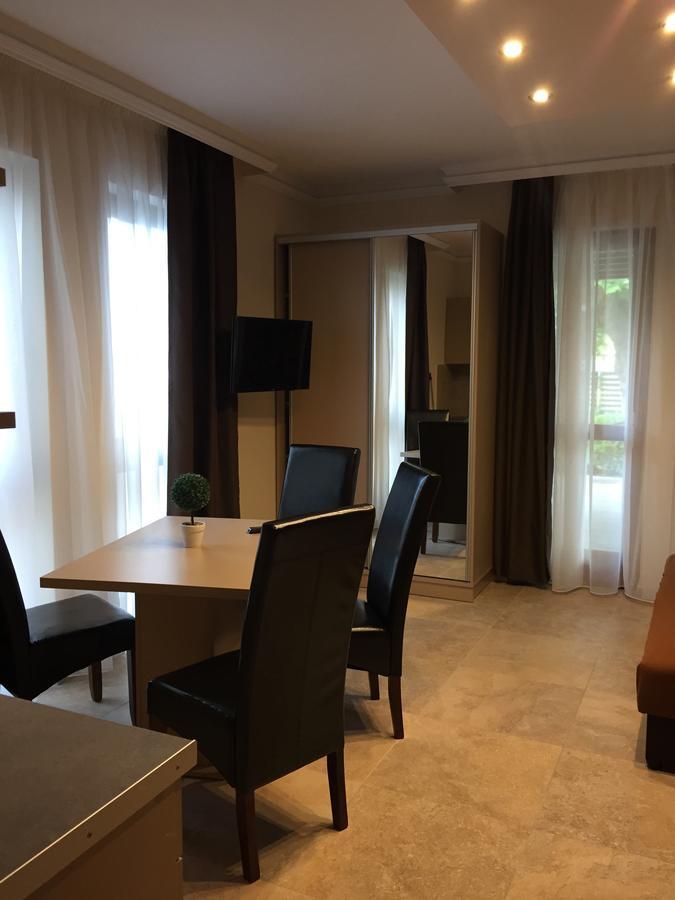 Balaton Kinizsi Apartman Siófok Exteriör bild